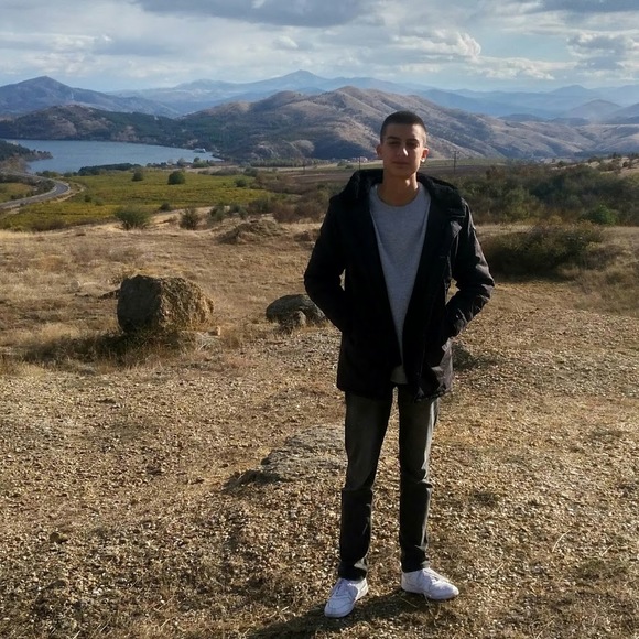 Meet your Posher, Stefan - Picture 1 of 1